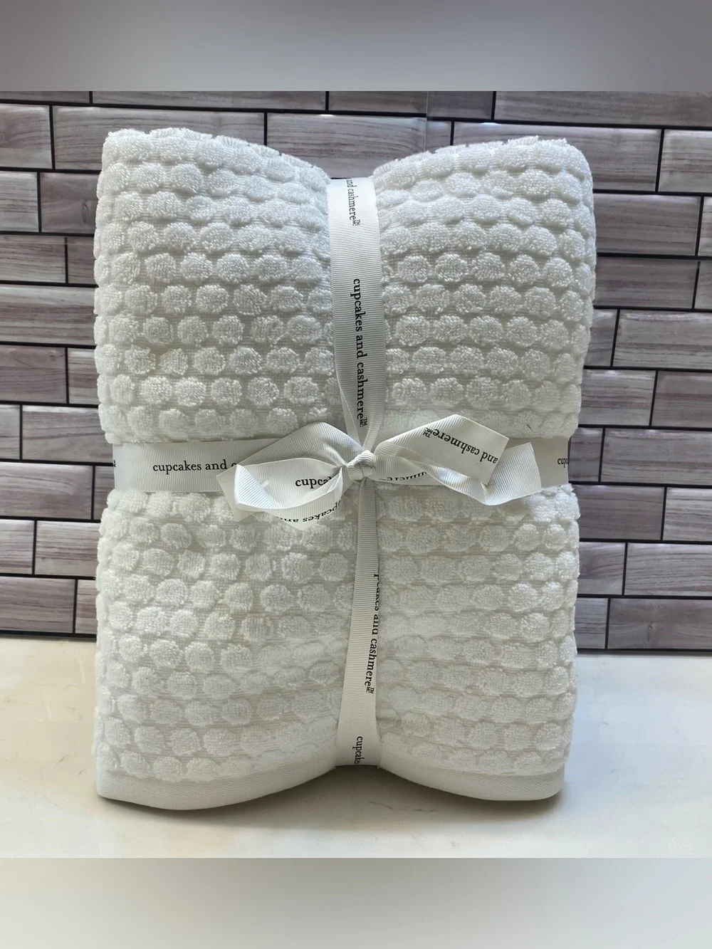 Cupcakes and Cashmere ❤️Polka dot (6) cotton Bath Towel Set White NWT